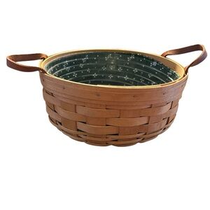 Longaberger 1996 basket w/ Green fabric liner & plastic protector